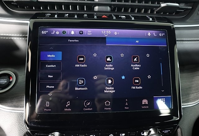 2022 Jeep Grand Cherokee Overland photo 35