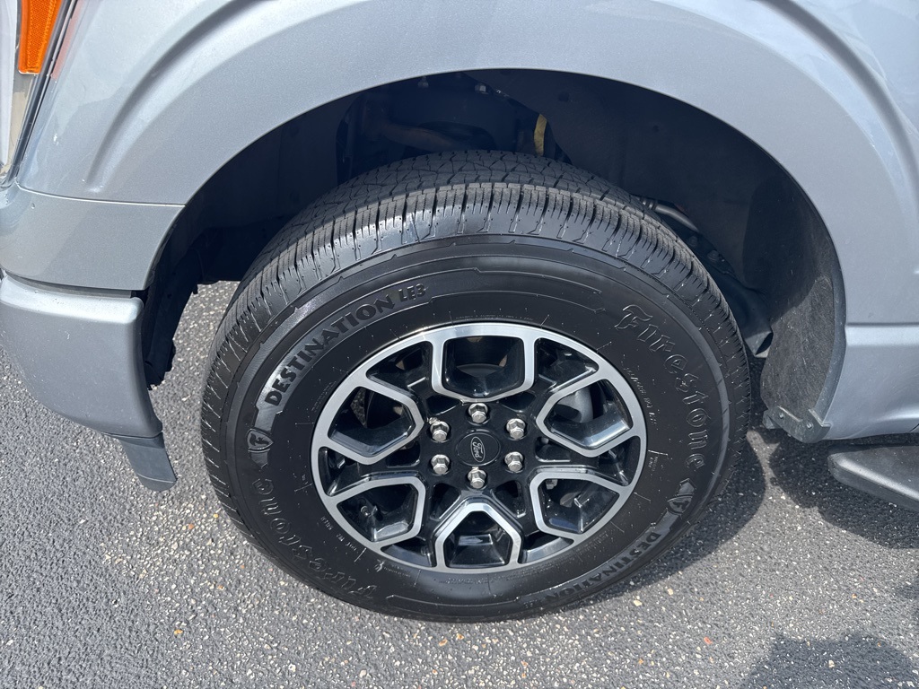2022 Ford F-150 XLT photo 11