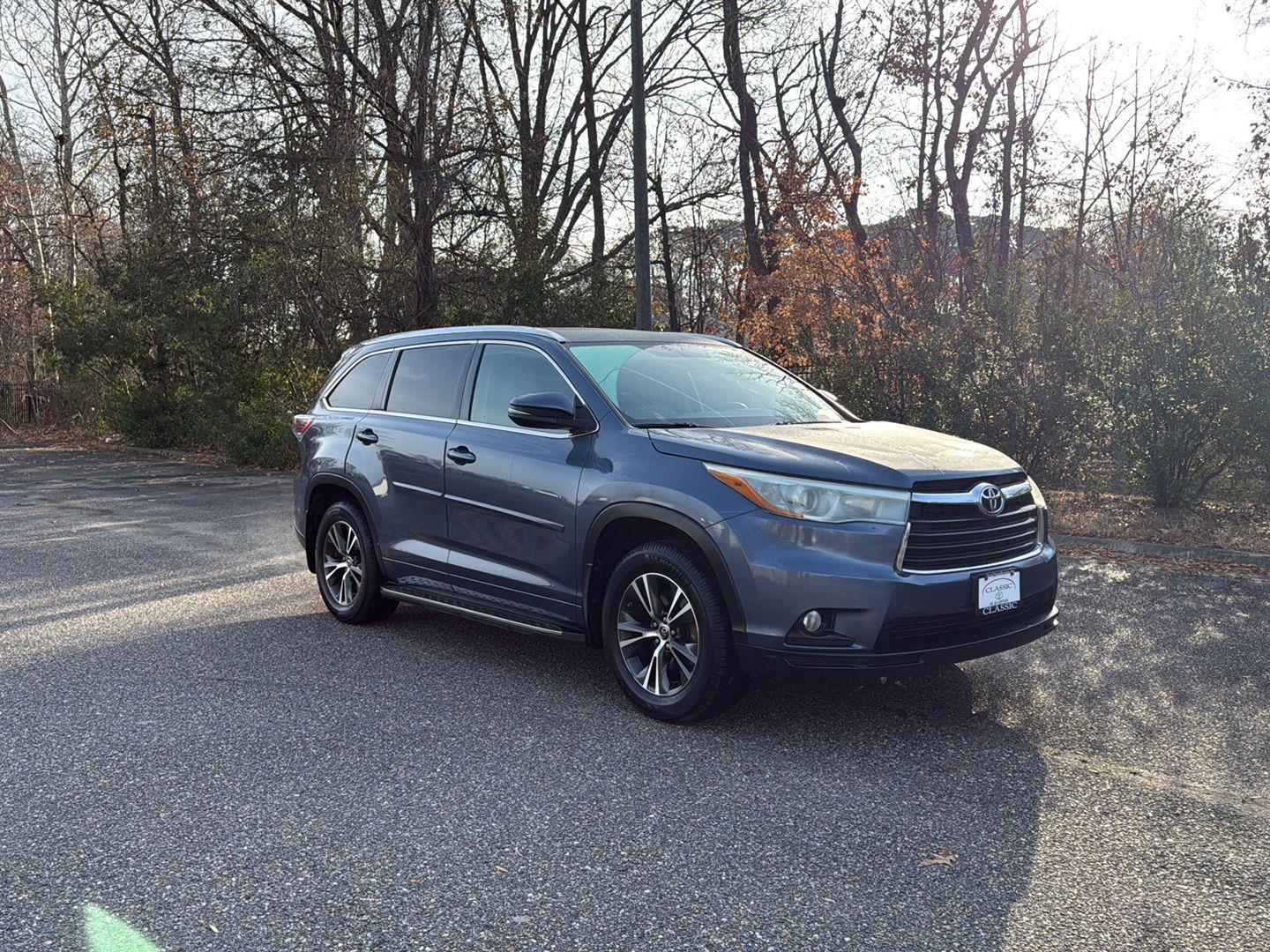 2016 Toyota Highlander XLE's photo