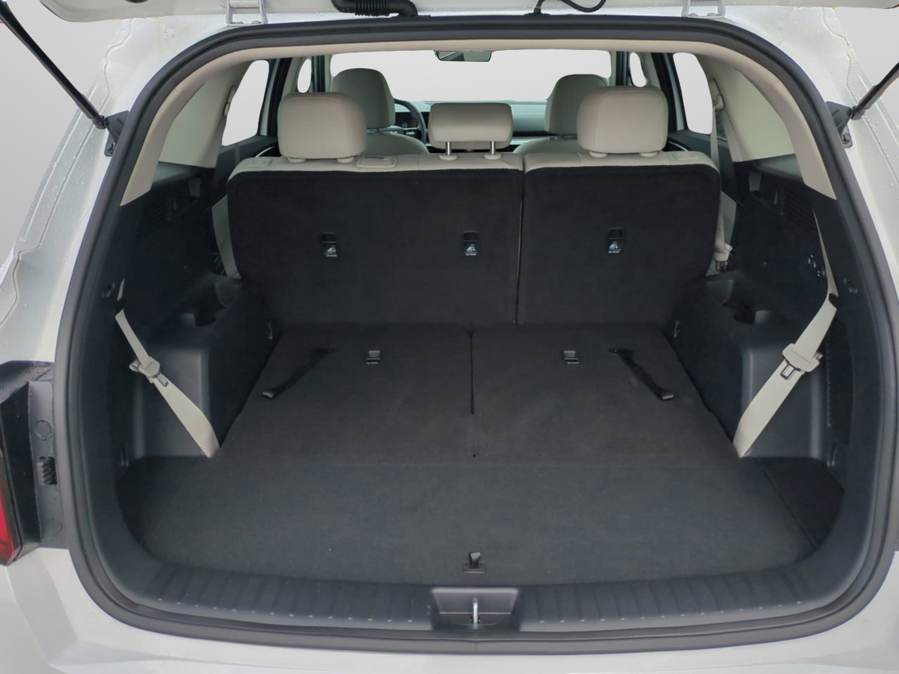 2026 Kia Sorento S photo 11