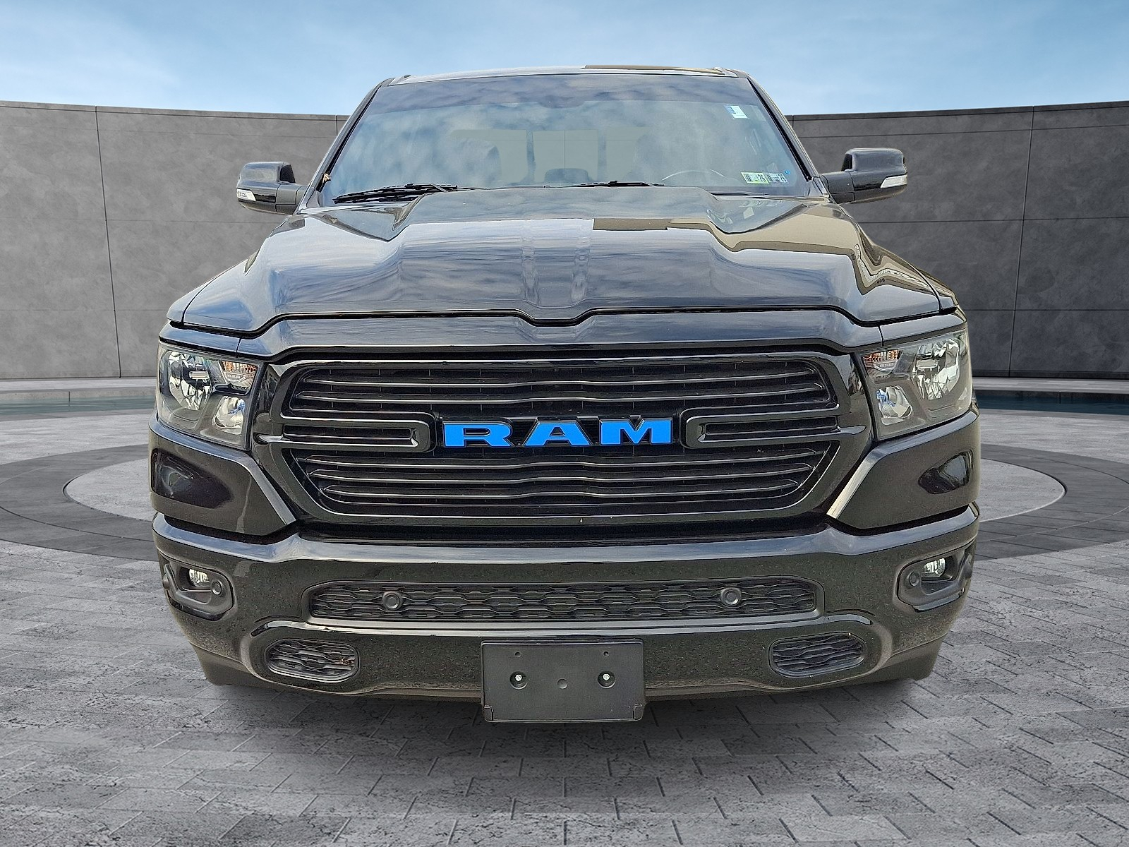 2021 Ram 1500 Big Horn photo 3