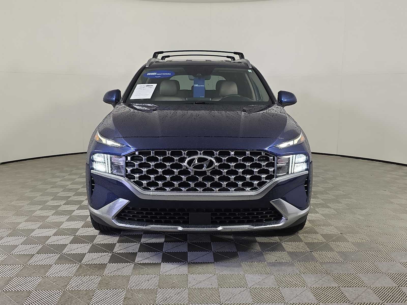 2022 Hyundai Santa Fe SEL photo 2