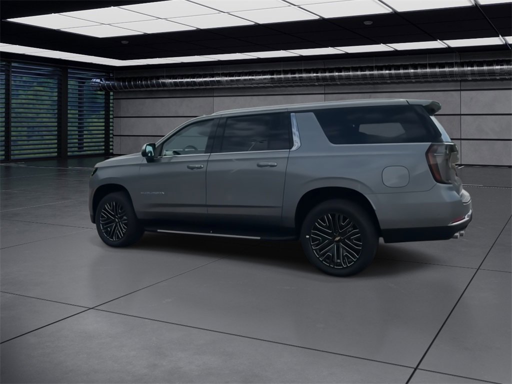 2026 Chevrolet Suburban Premier photo 4