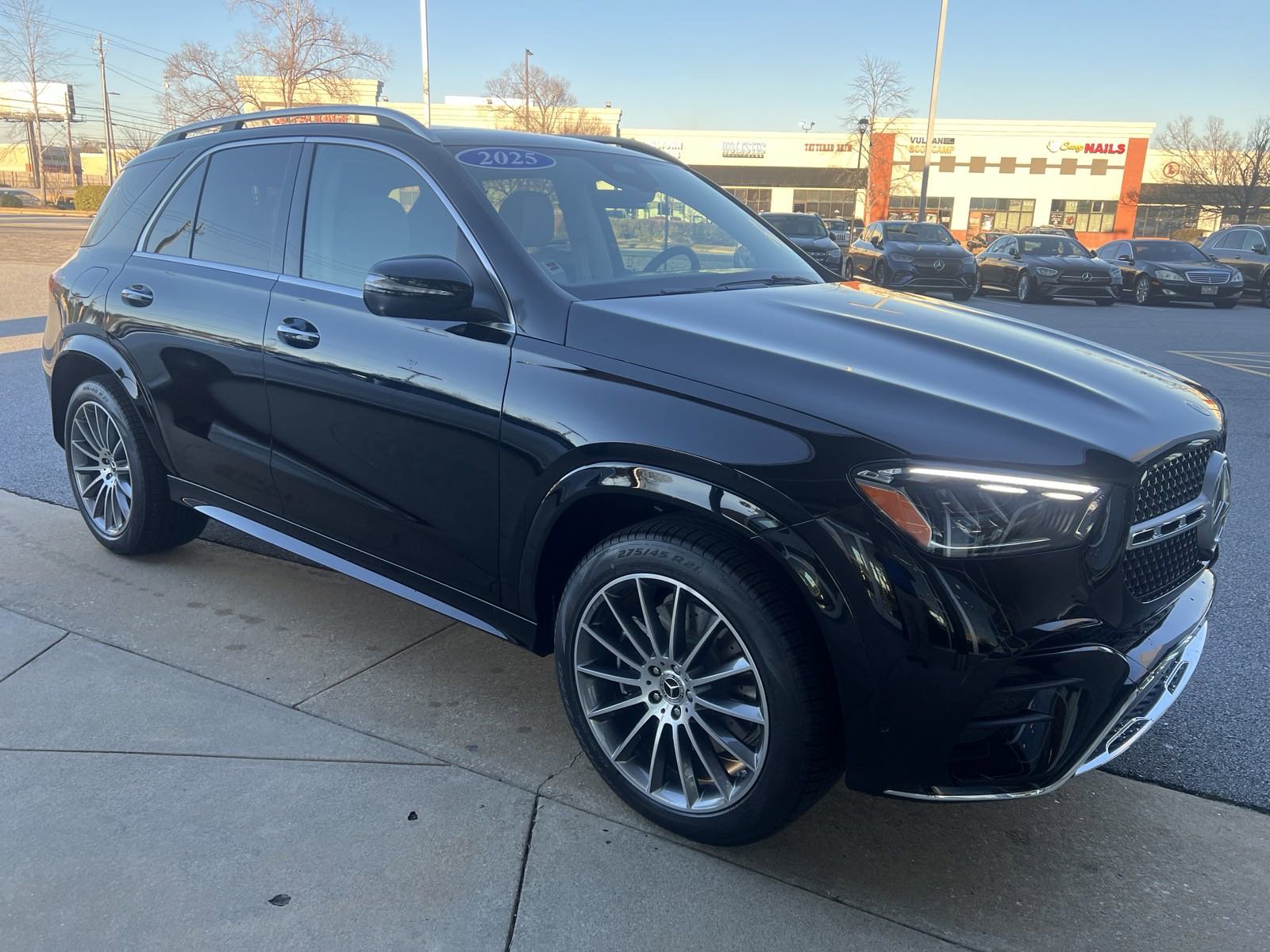 2025 Mercedes Benz GLE 350 photo 4