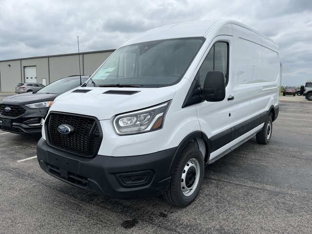 2025 Ford Transit Cargo Van photo 4