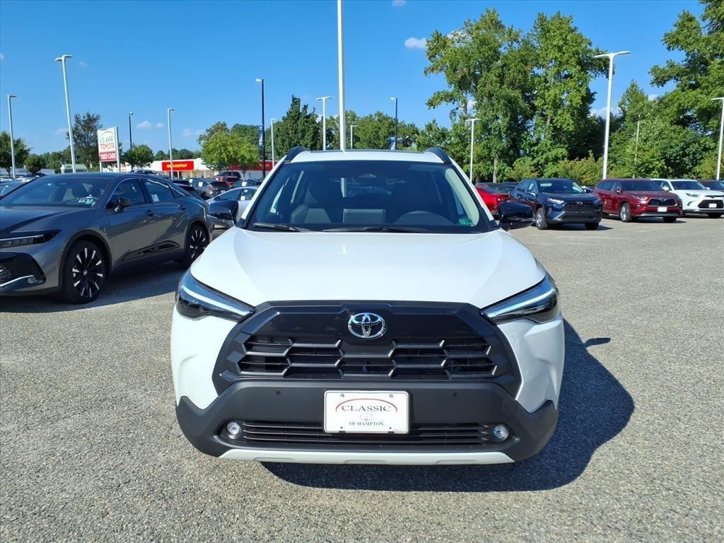 2026 Toyota Corolla Cross XLE photo 2