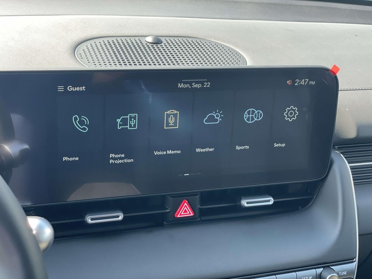 2025 Hyundai Ioniq 5 SEL photo 10