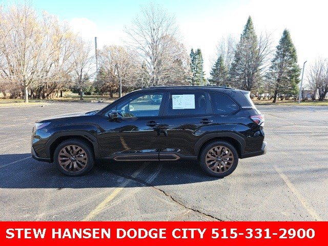 2025 Subaru Forester Sport's photo