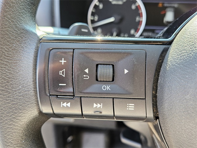 2021 Nissan Rogue SV photo 19