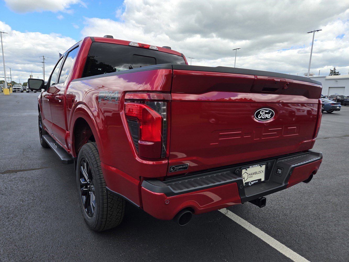 2025 Ford F-150 XLT photo 5