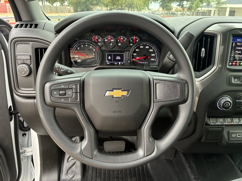 2026 Chevrolet Silverado 1500 photo 10