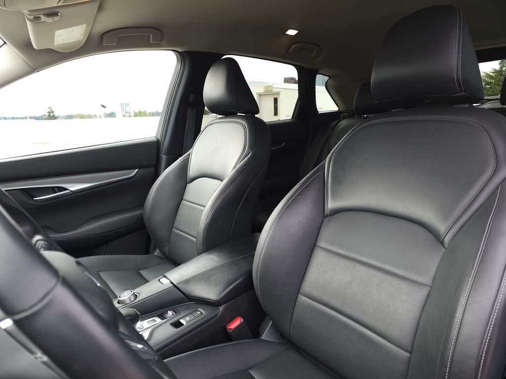 2022 Infiniti QX50 PURE photo 17