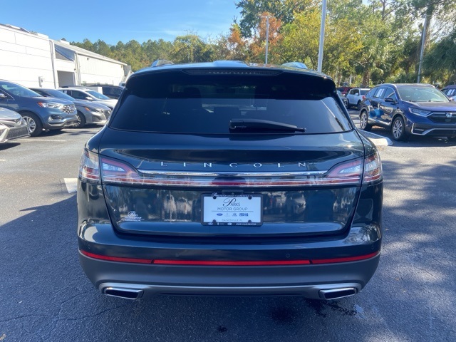 2021 Lincoln Nautilus Standard photo 3