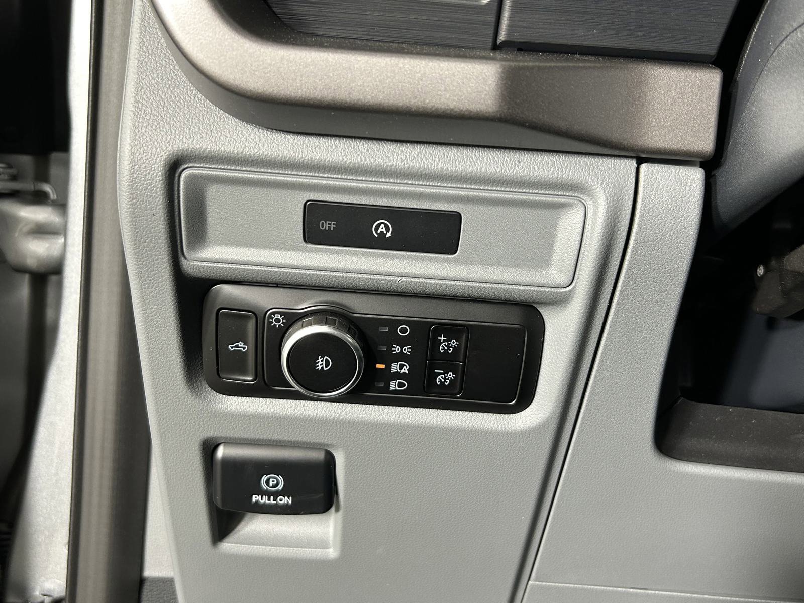2025 Ford F-150 XLT photo 22