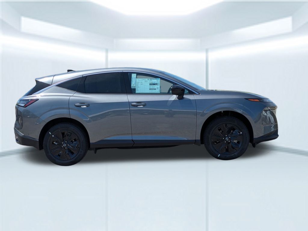 2025 Nissan Murano SV photo 2