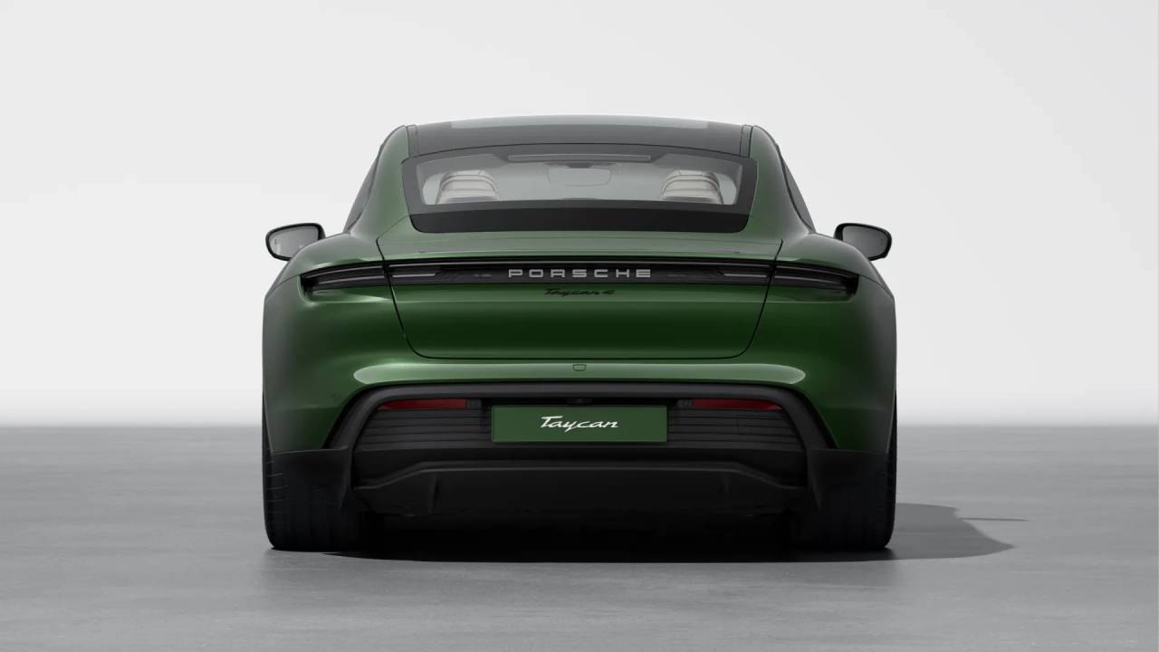 2025 Porsche Taycan photo 6
