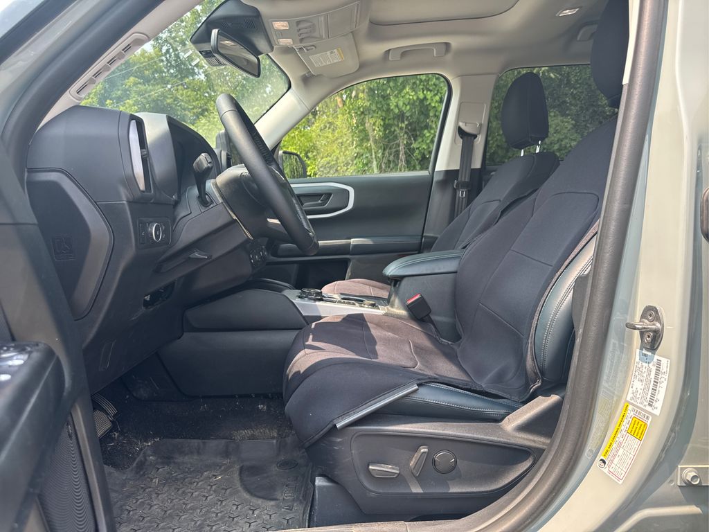 2021 Ford Bronco Sport Outer Banks photo 24
