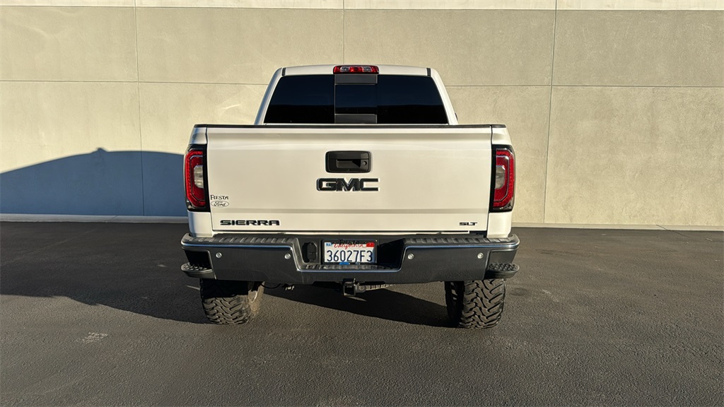 2018 Gmc Sierra 1500 SLT photo 3