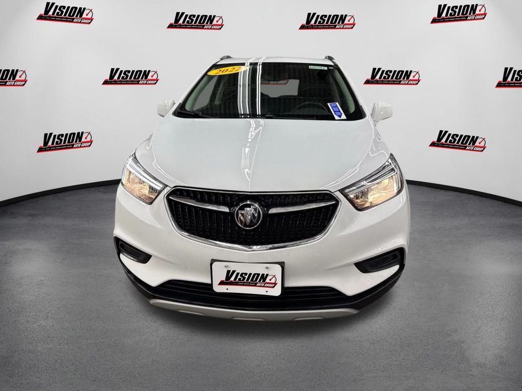 2022 Buick Encore Preferred photo 2