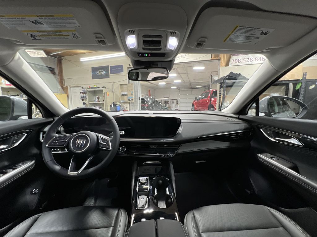 2025 Buick Envision Preferred photo 12