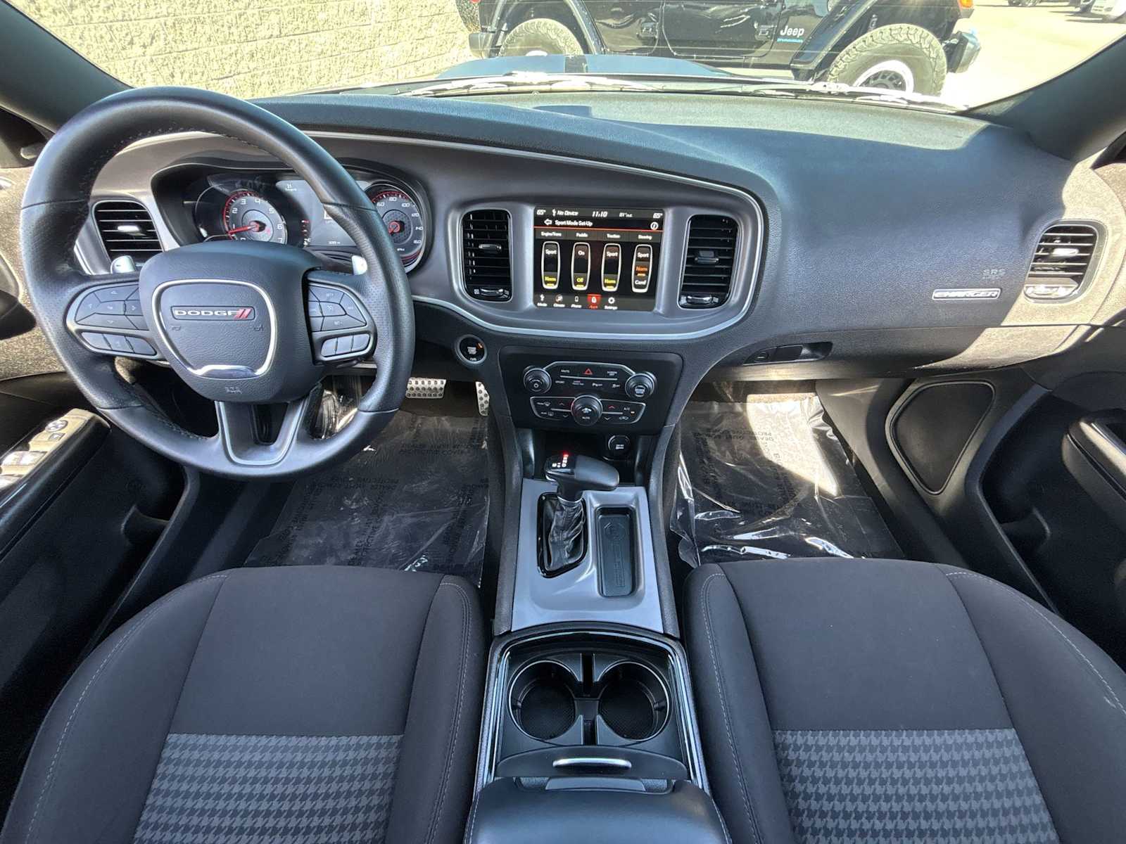 2022 Dodge Charger R/T photo 13