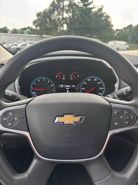 2021 Chevrolet Traverse LS photo 13