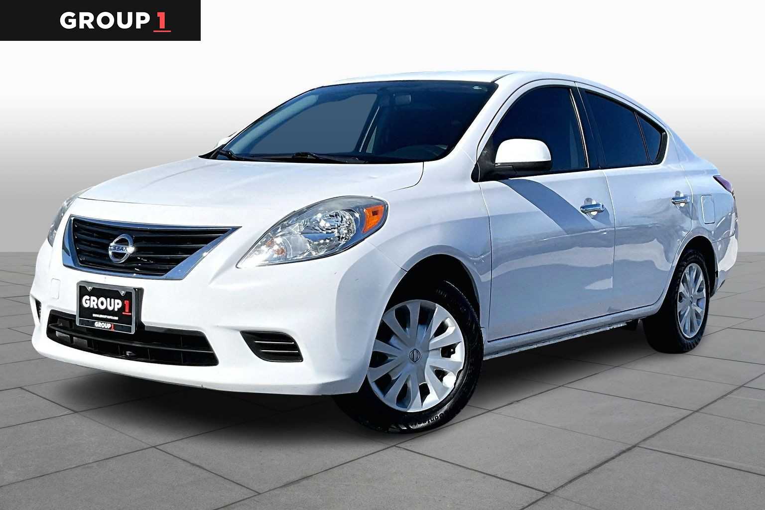 2013 Nissan Versa Sedan SV