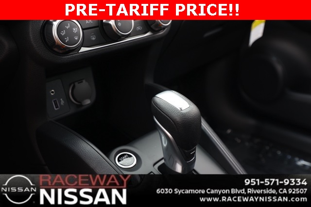 2025 Nissan Kicks Play S photo 27