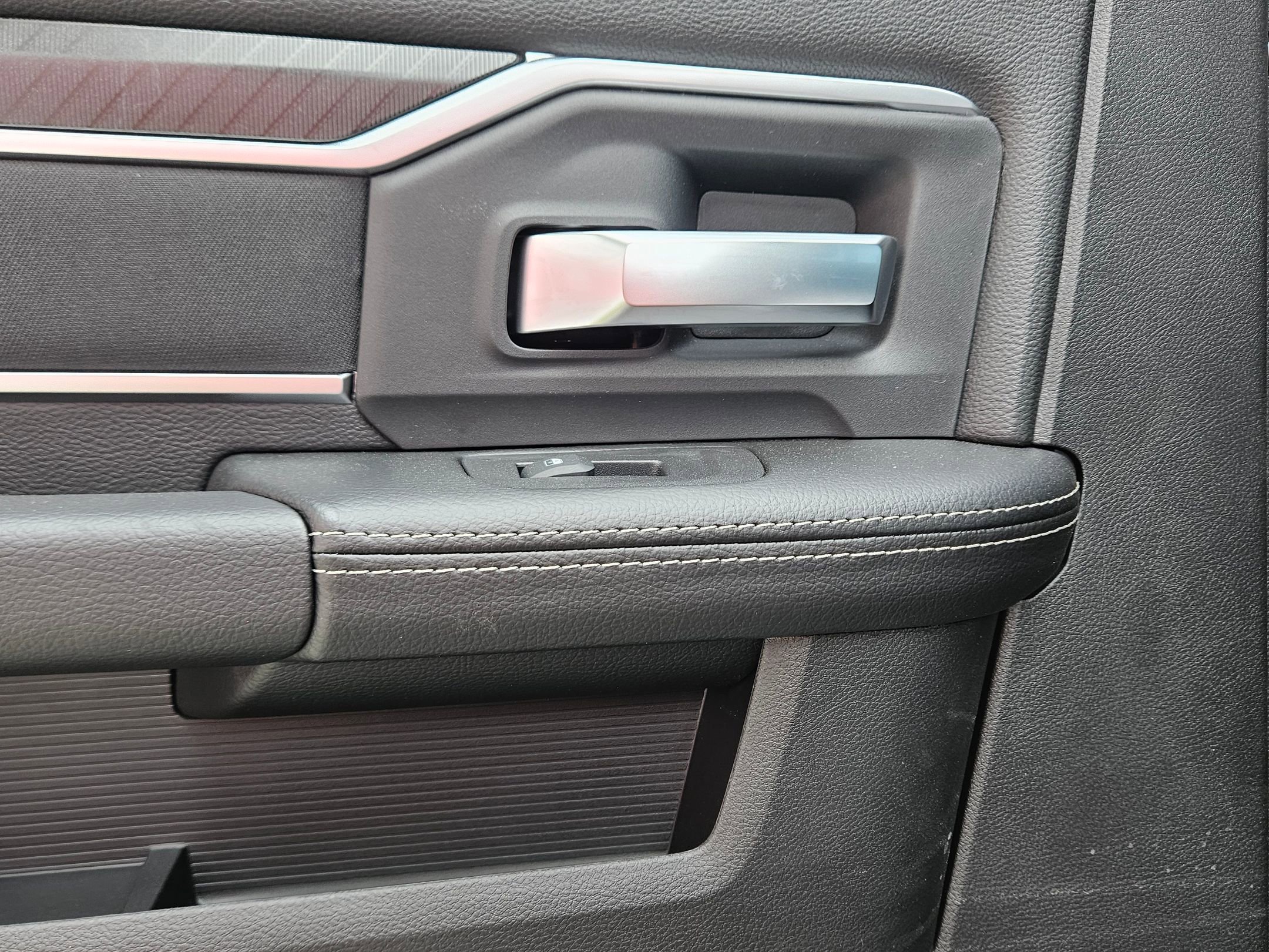 2026 Ram 2500 Big Horn photo 21