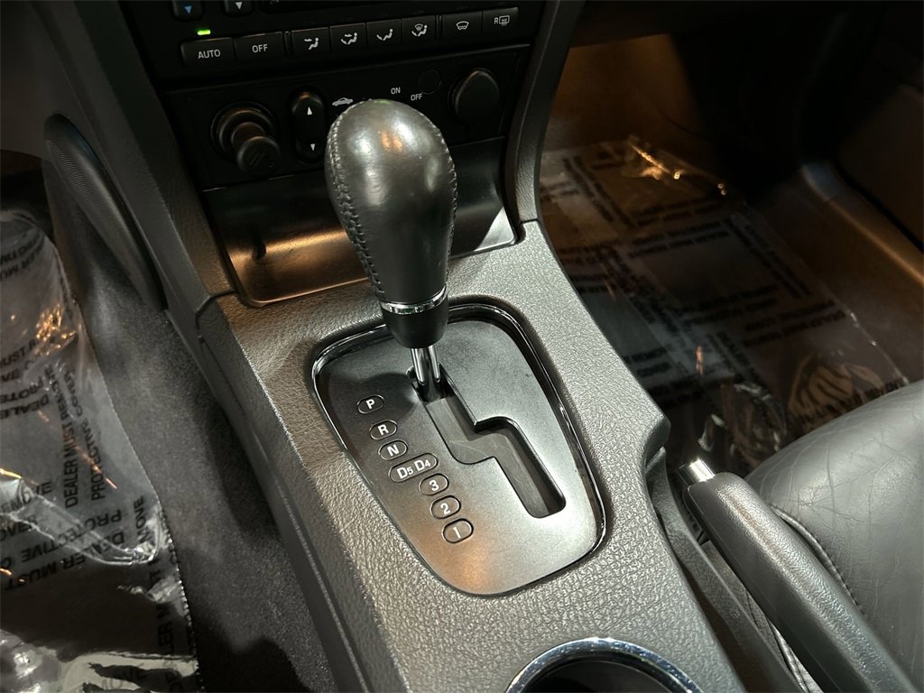 2002 Ford Thunderbird Base photo 20