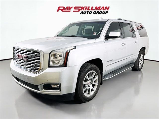 2019 Gmc Yukon XL Denali photo 3
