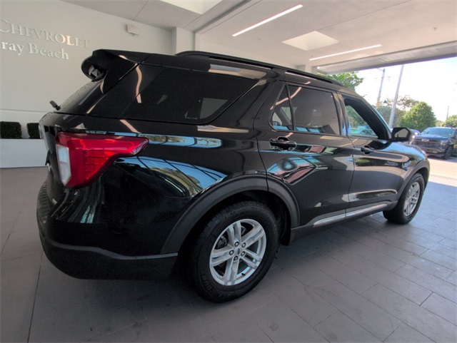 2020 Ford Explorer XLT photo 10