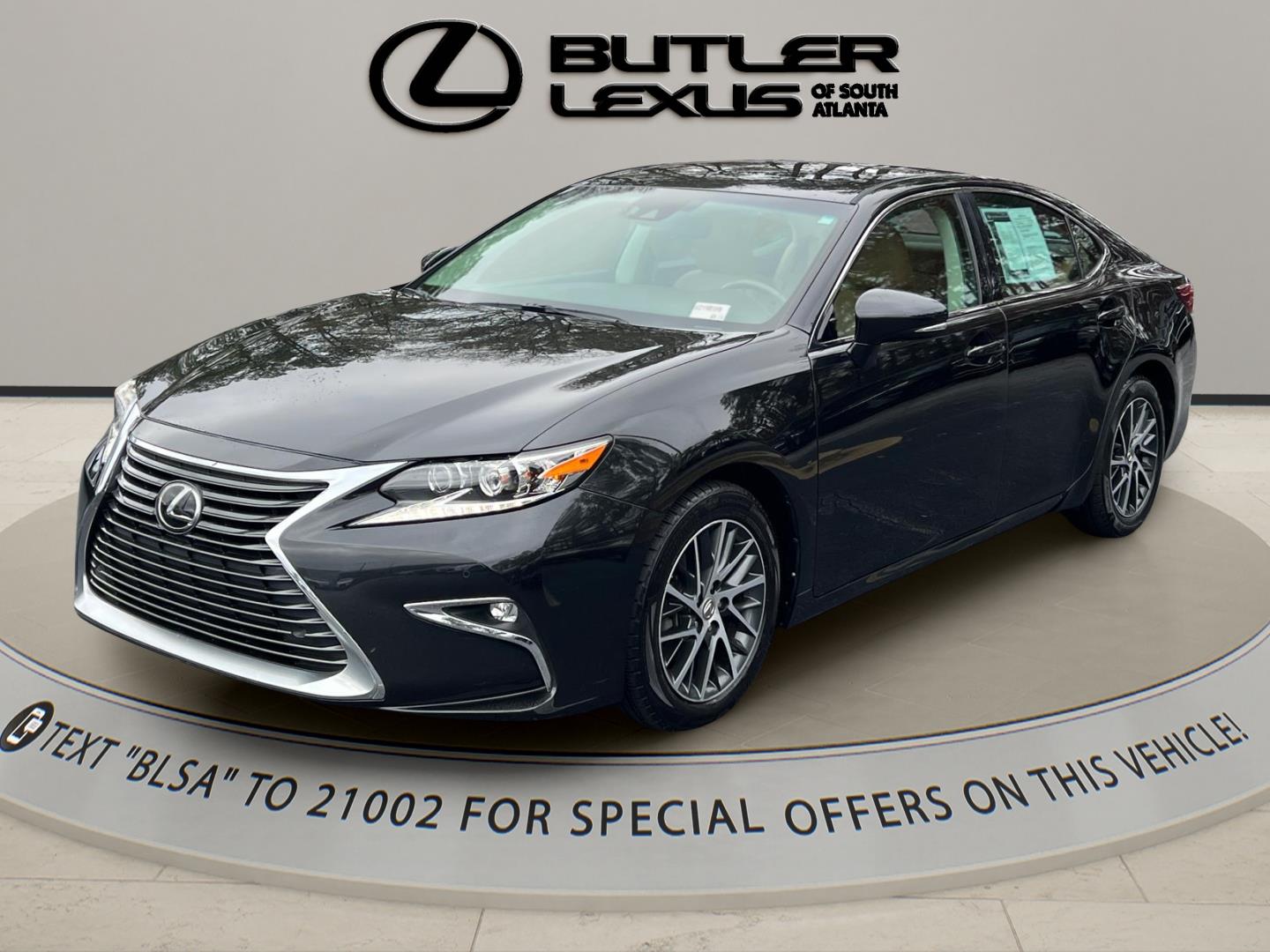 2016 Lexus ES 350's photo