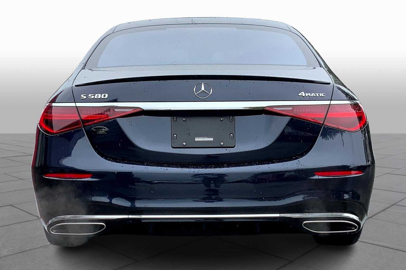 2023 Mercedes Benz S 580 4MATIC photo 3