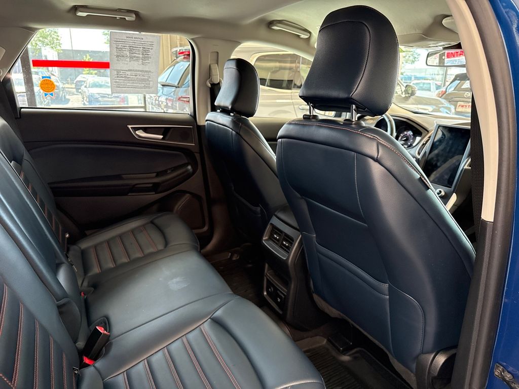 2024 Ford Edge SEL photo 15