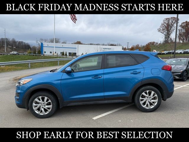 2020 Hyundai Tucson SE photo 2