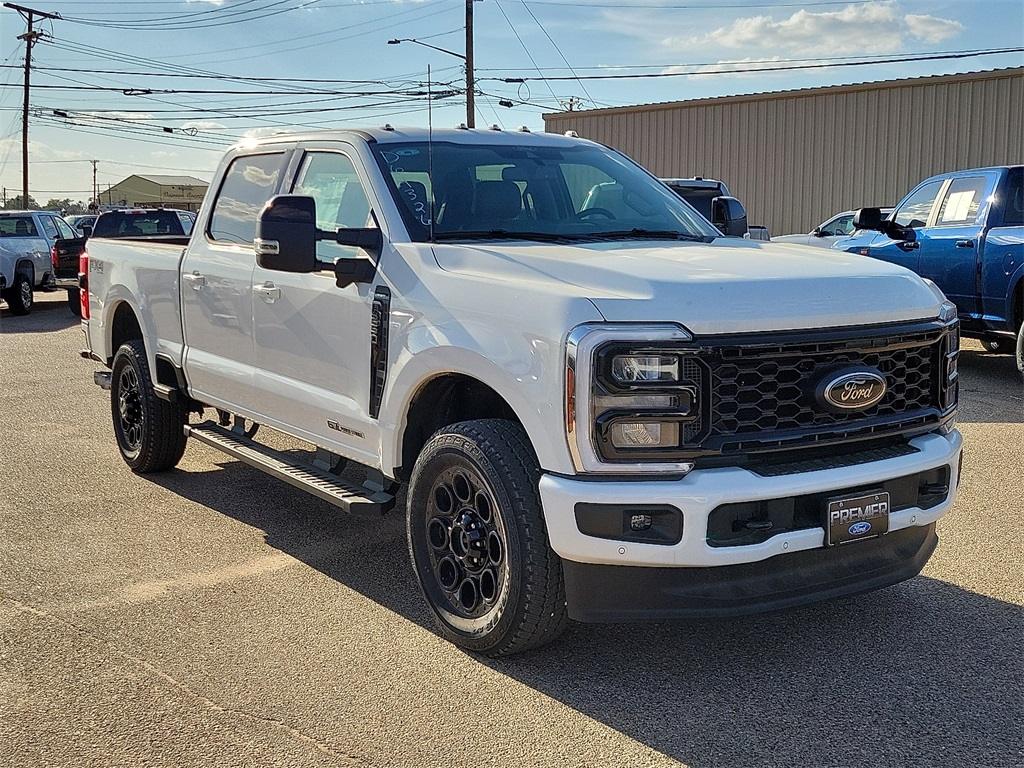 2025 Ford F-250 Super Duty Lariat's photo