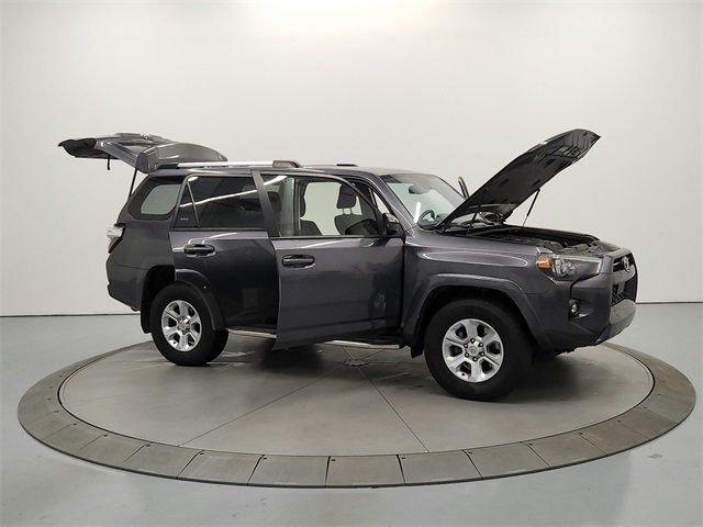 2021 Toyota 4Runner SR5 photo 16