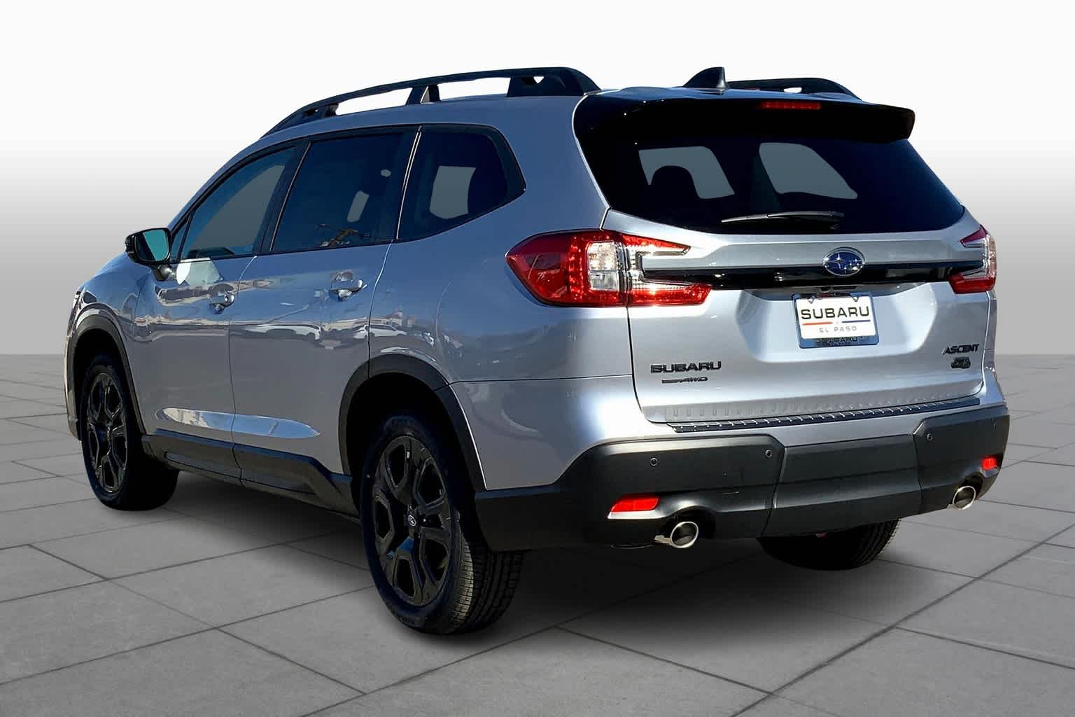 2025 Subaru Ascent Onyx Edition photo 11