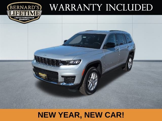 2025 Jeep Grand Cherokee L Laredo's photo