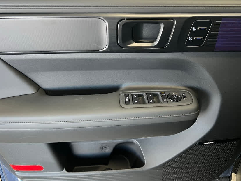 2025 Hyundai Santa Fe Calligraphy photo 14