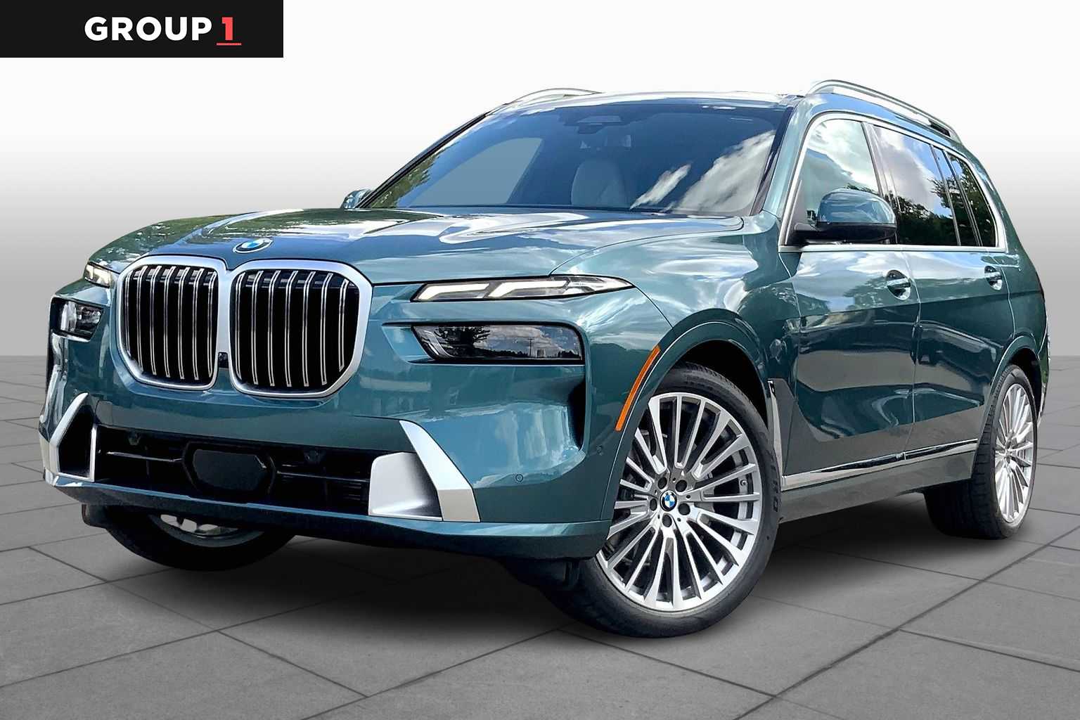 2026 BMW X7 40i's photo