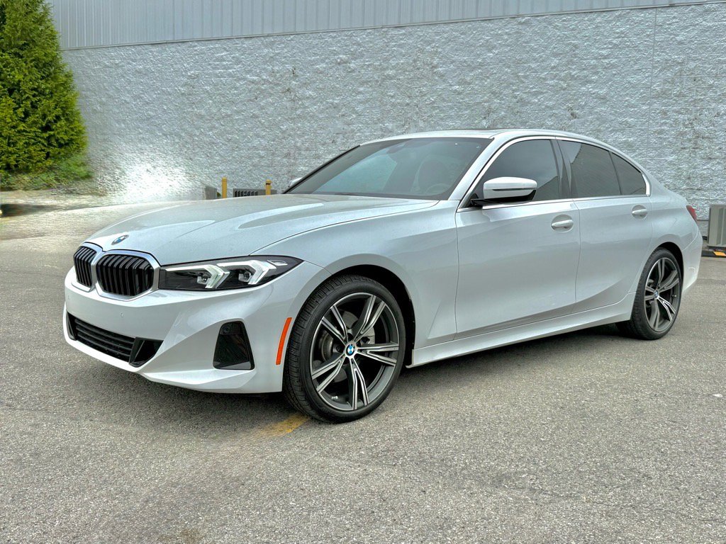 2024 BMW 3 Series 330i