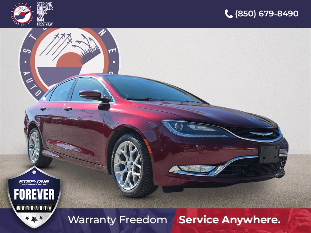 2015 Chrysler 200 C's photo