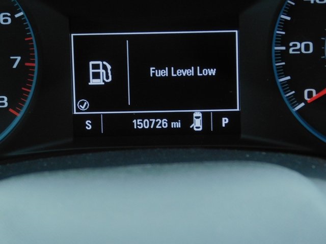 Used 2019 Chevrolet Malibu 1LT with VIN 1G1ZD5ST3KF208088 for sale in Crittenden, KY