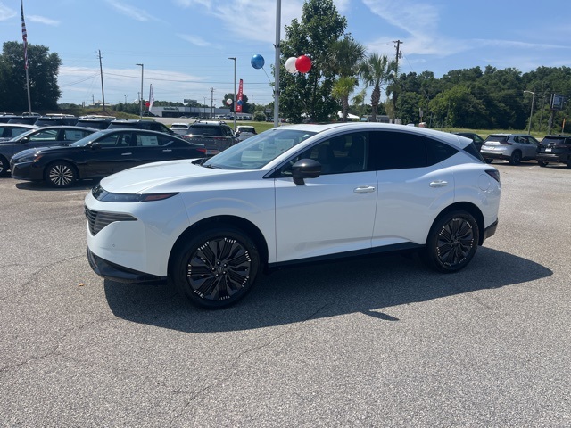 2025 Nissan Murano Platinum photo 2