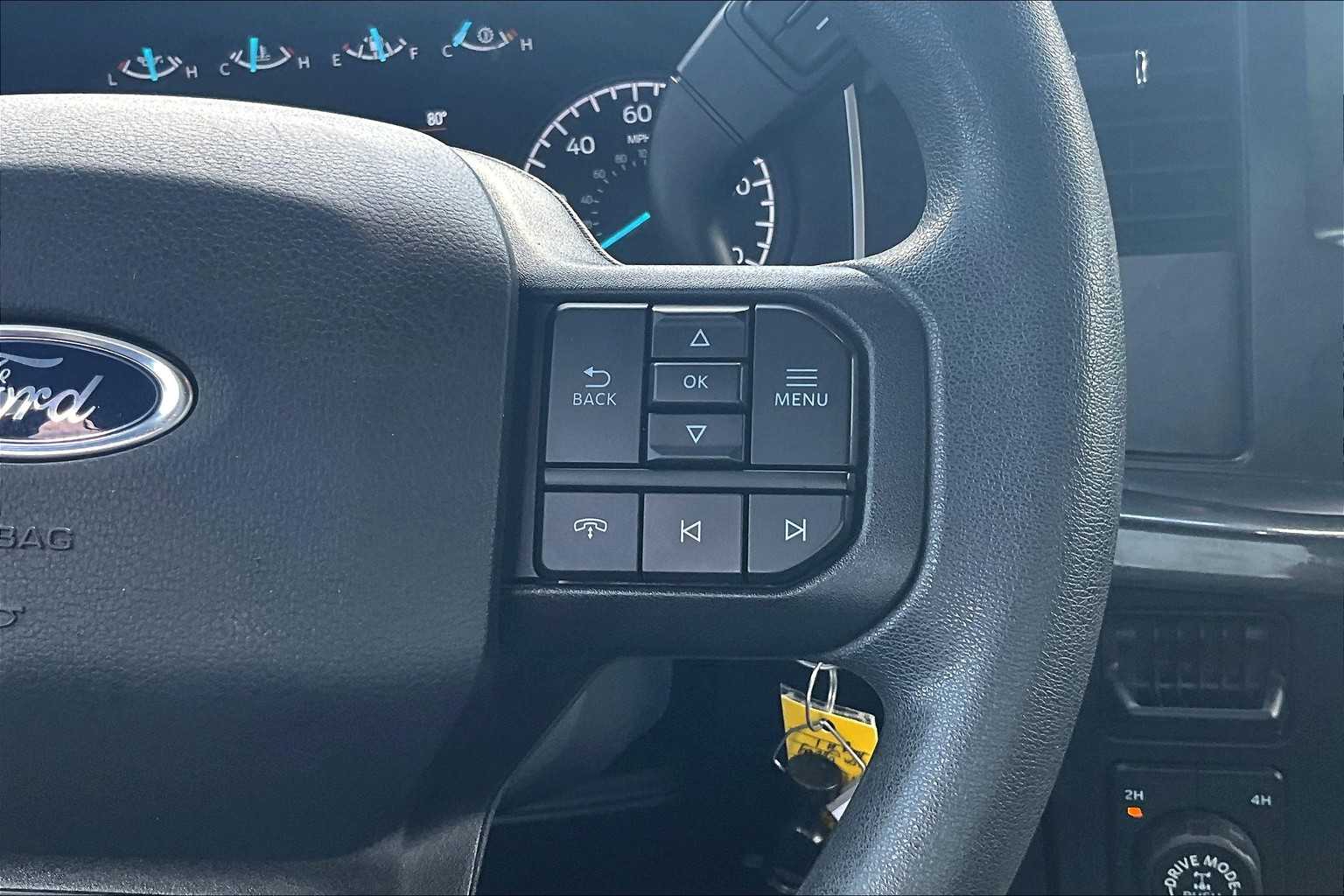 2022 Ford F-150 XL photo 20