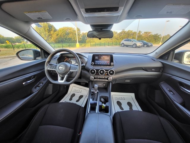 2024 Nissan Sentra SV photo 14
