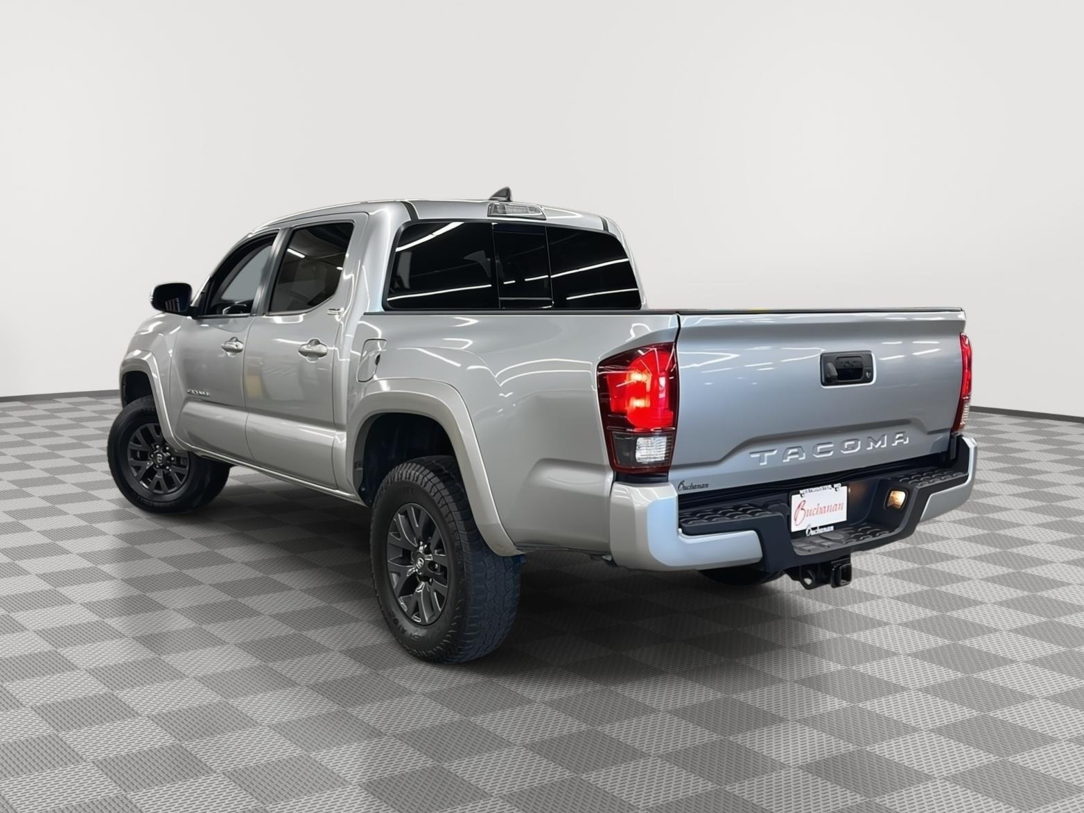 2023 Toyota Tacoma SR photo 4