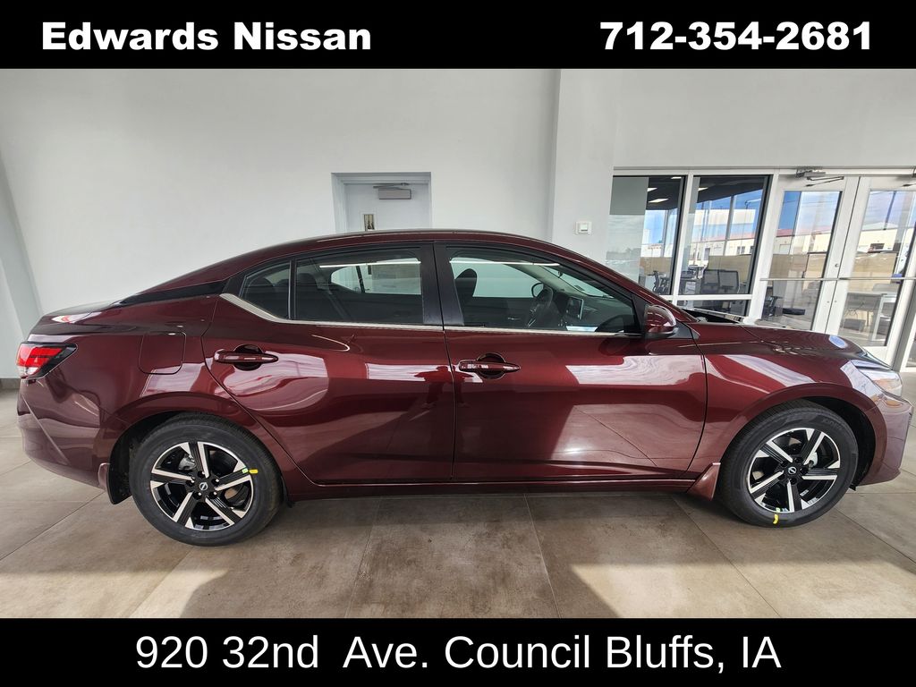 2025 Nissan Sentra SV's photo